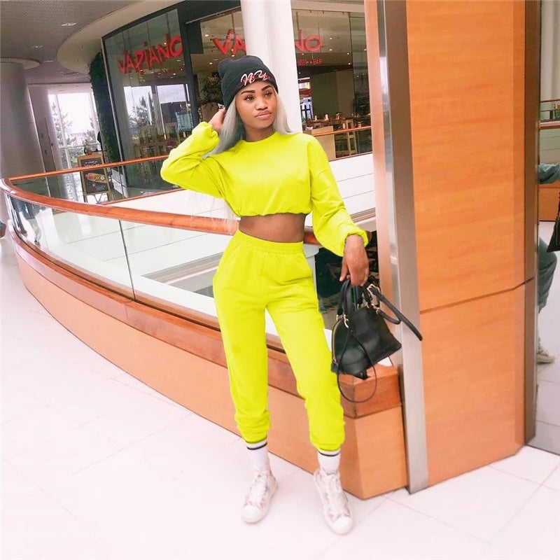 Costumes women sport suit
