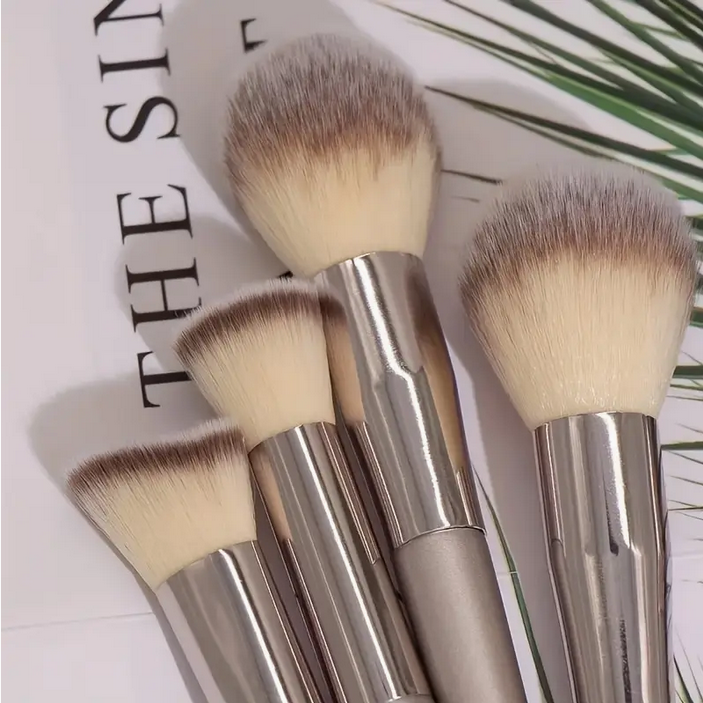 Deluxe 18pcs Champagne Makeup Brush Set With Perfectly Soft Premium Pink-toned Makeup Tools Made With Premium Fibers For A Flawless Look Including Eyeshadow, Foundation, Blush, Nose Shadow, - Perfect For Beginners And Professional Makeup Artists